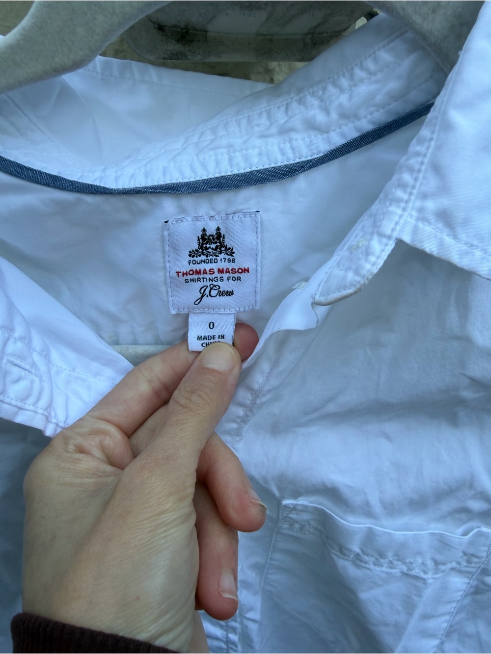 Lovely and elegant EUC Thomas Mason X J.Crew women’s oxford top - Picture 5 of 5